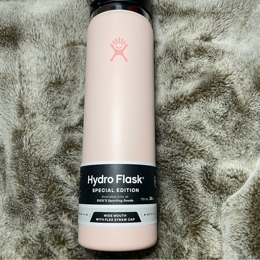 Hydro Flask 24 oz Special edition dogwood | wide mouth with flex straw c…